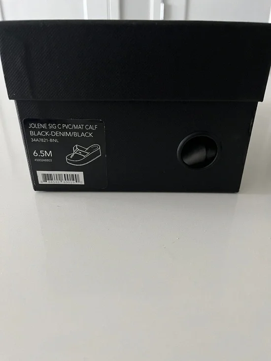 Coach Black Leather Thong Sandals with Red Lining and Gold Logo Box included - Picture 8 of 10